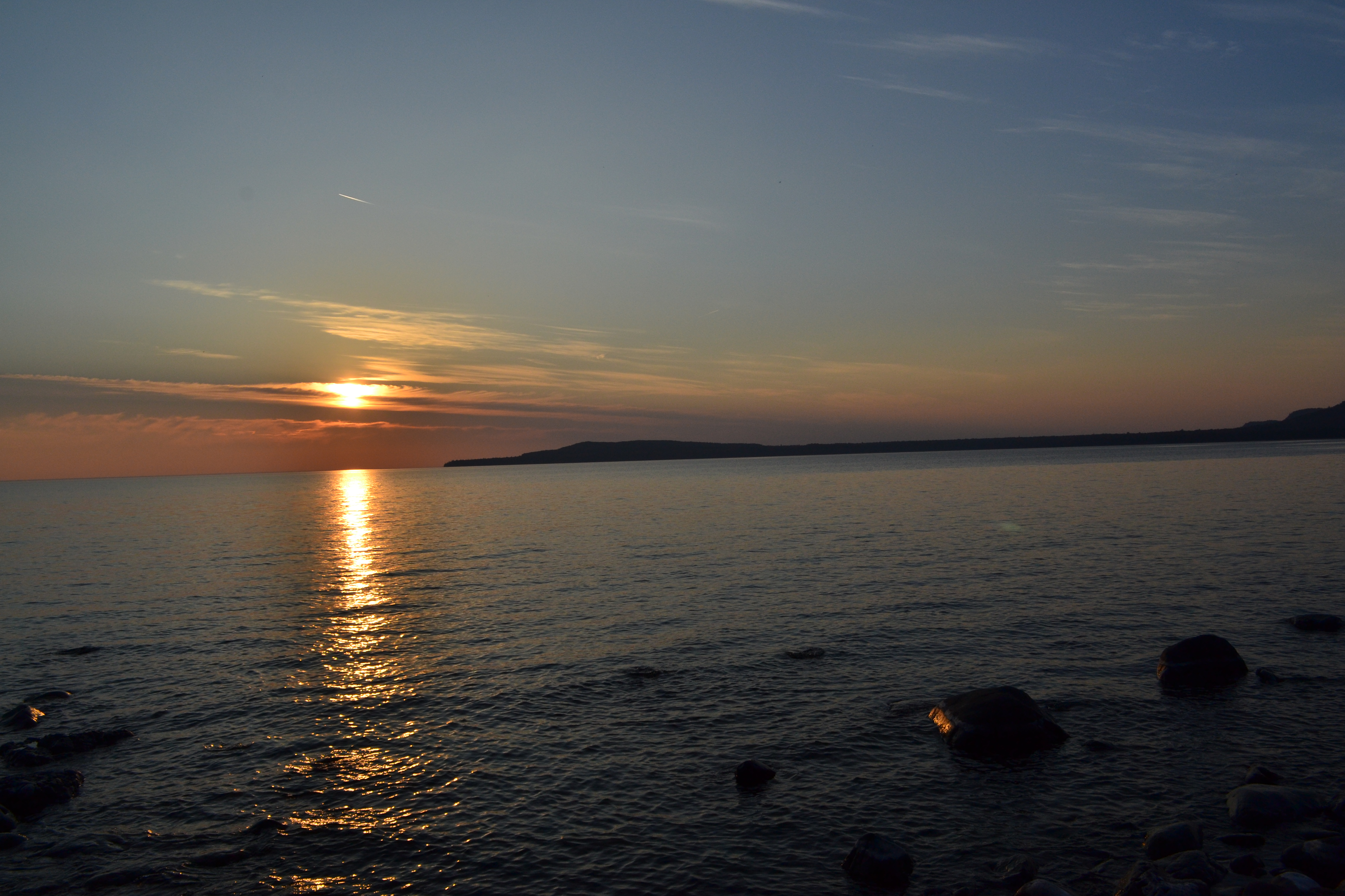 Buying lakefront property Higgins Lake Michigan guide